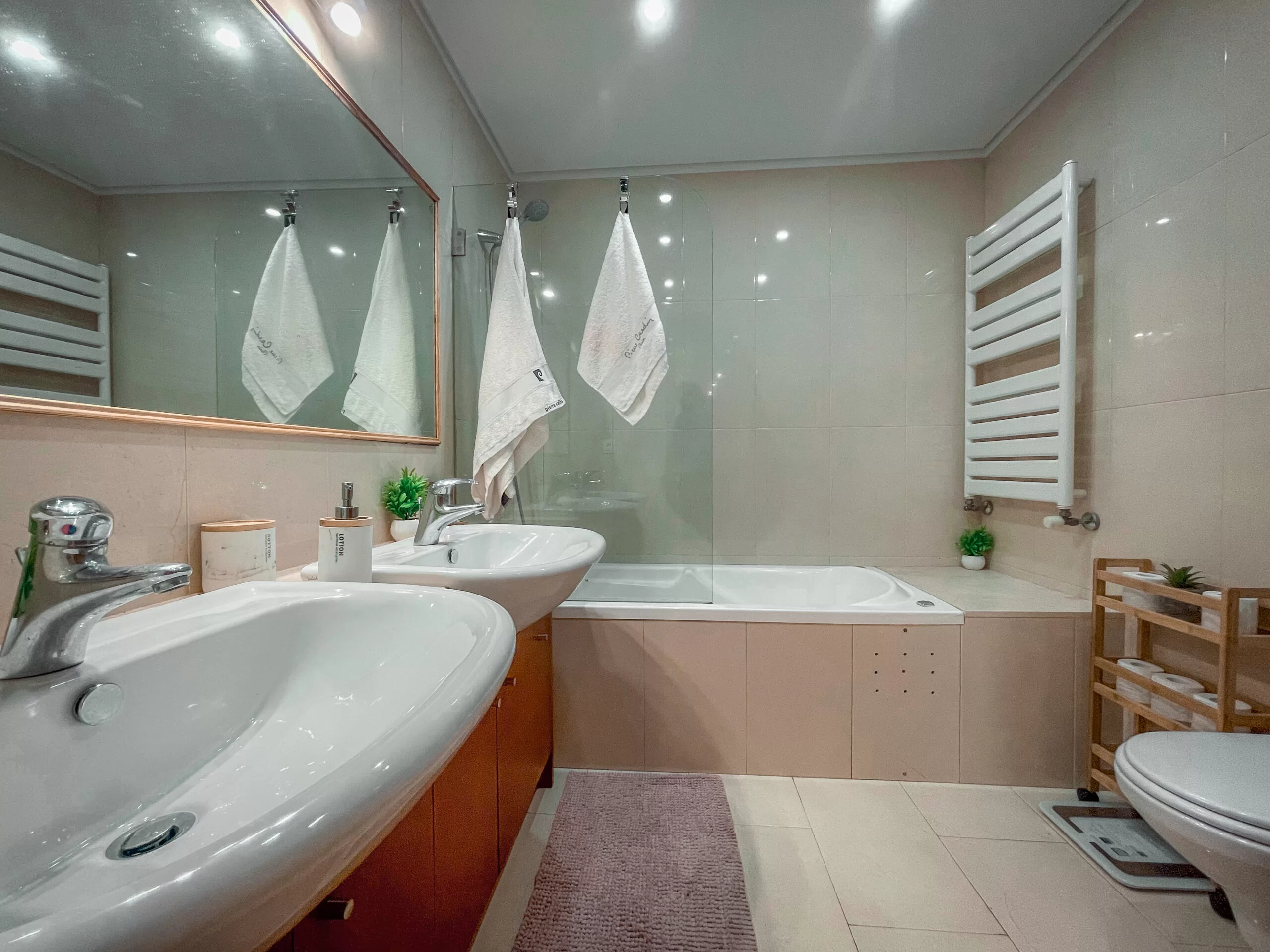 apartamento T2 com duas frentes