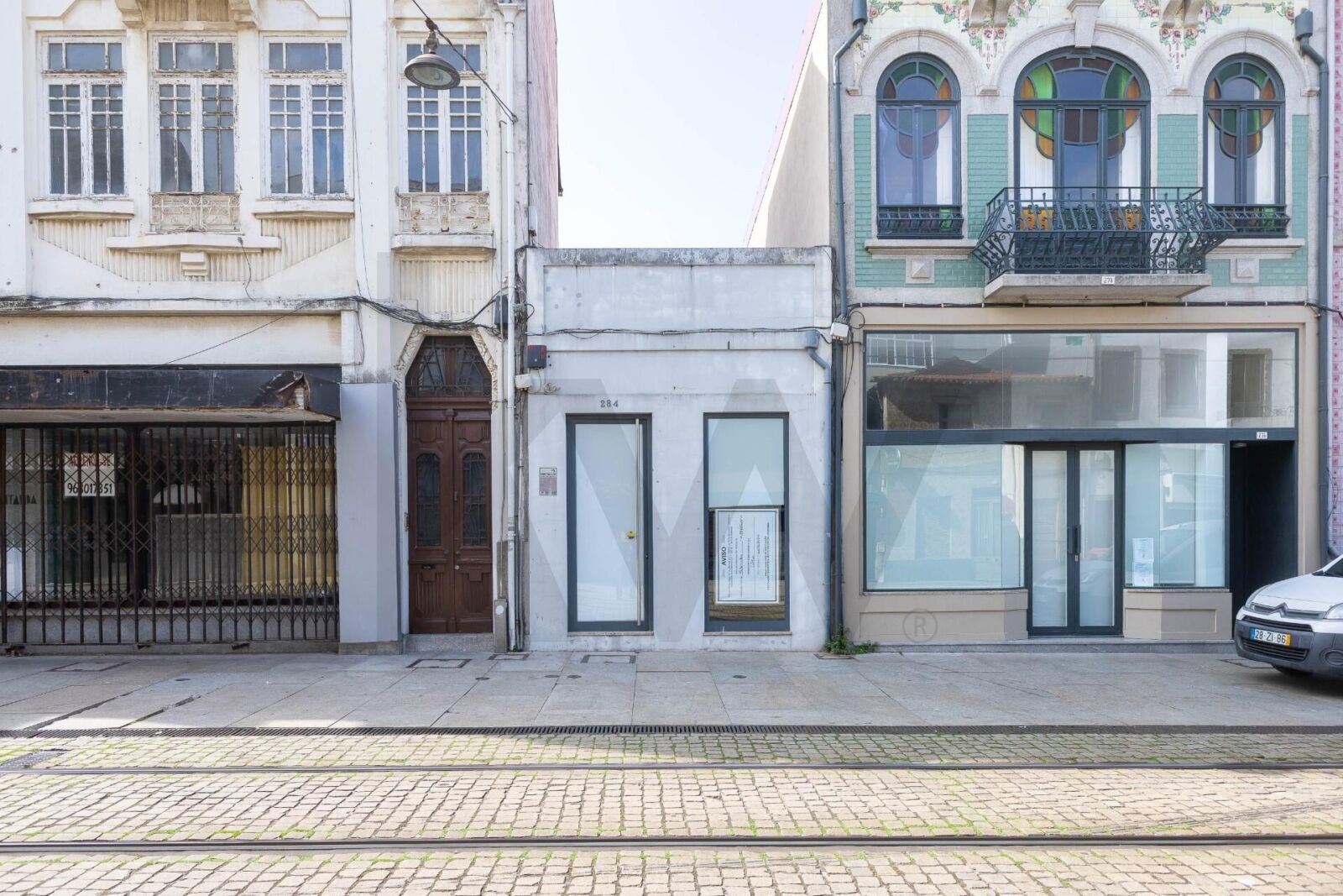 Prédio com logradouro em Matosinhos