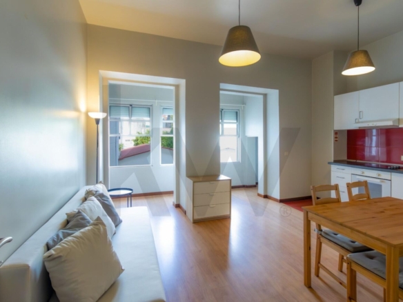 Apartamento T1 renovado no Porto