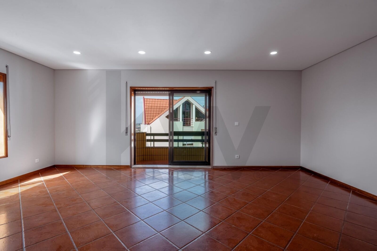 Apartamento T2 renovado em Baguim do Monte