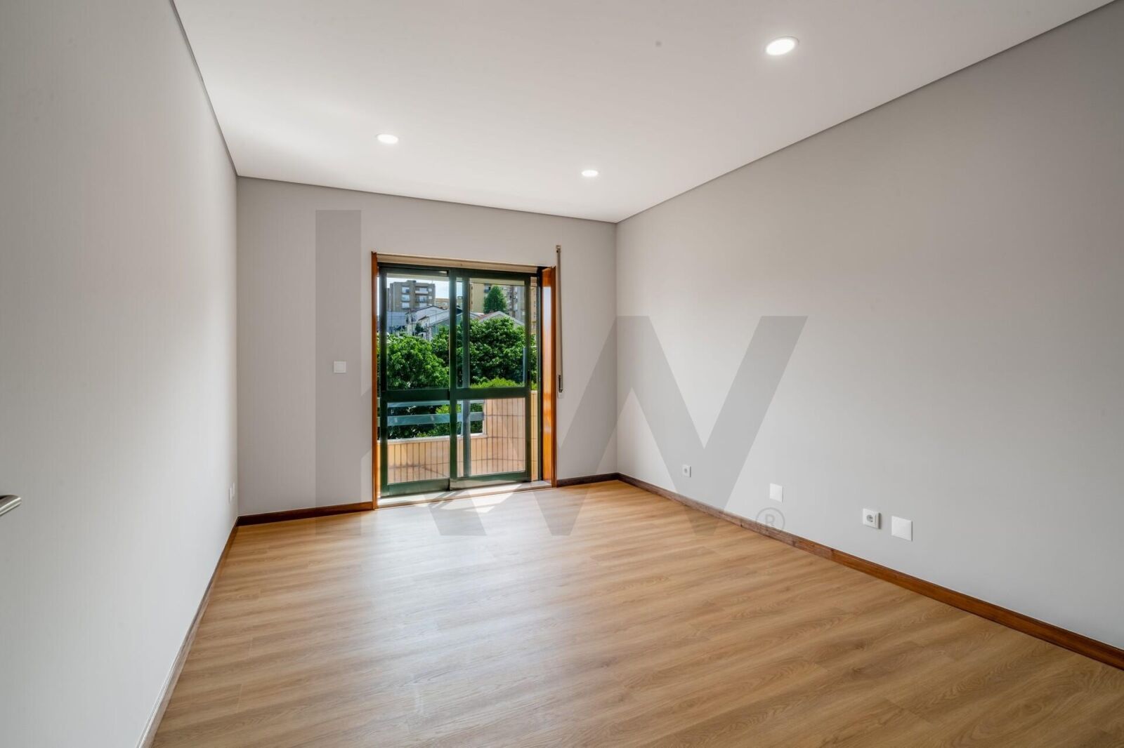 Apartamento T2 renovado em Baguim do Monte