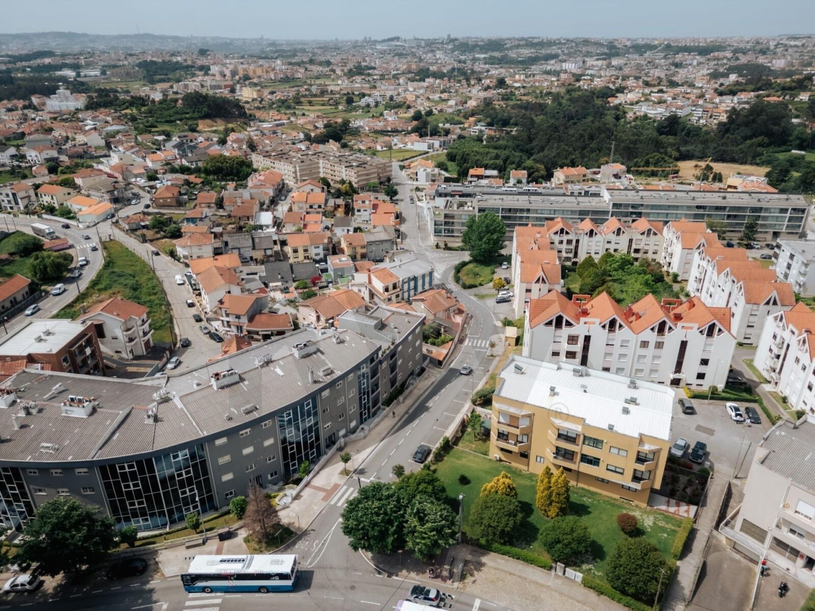 Apartamento T2 renovado em Baguim do Monte