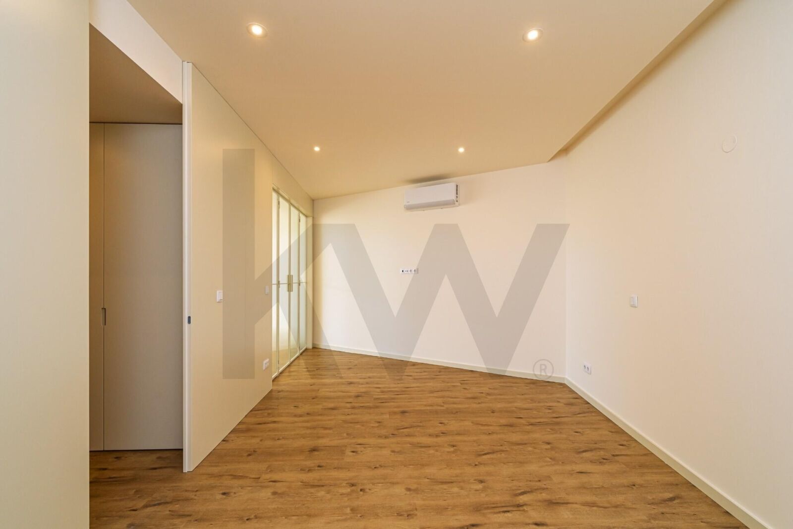 Apartamento T2 renovado no Porto