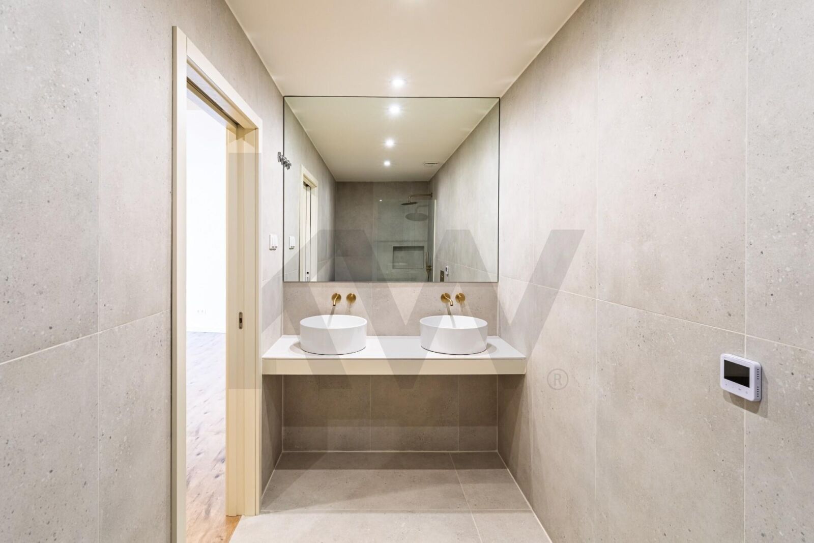 Apartamento T2 renovado no Porto