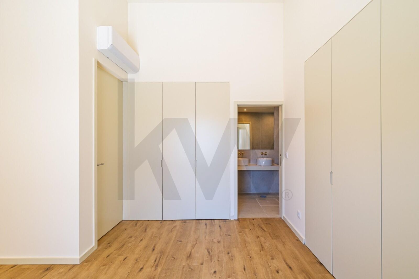 Apartamento T2 renovado no Porto