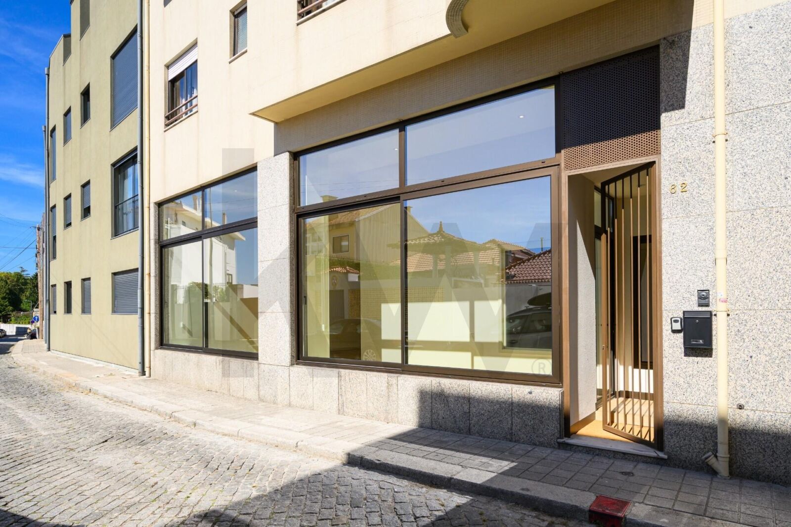 Apartamento T2 renovado no Porto