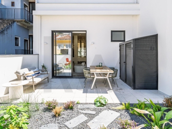 Apartamento T2+1 com terraço em Bonfim
