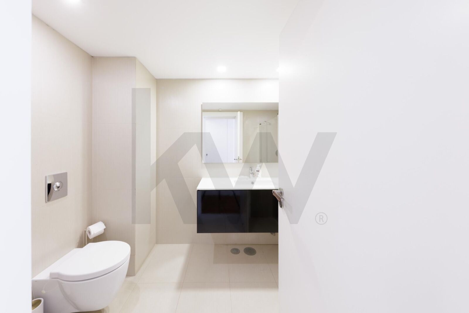 Apartamento T4 novo com jardim em Santa Marinha