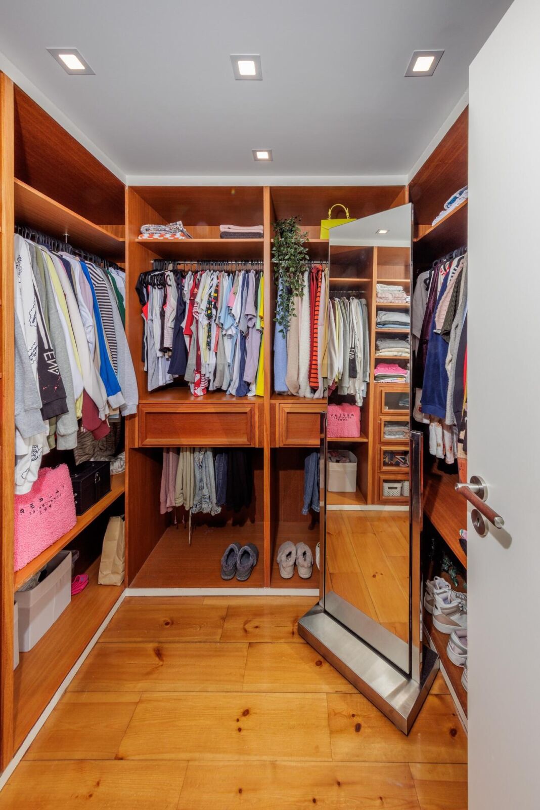 Apartamento T4 novo com jardim em Santa Marinha