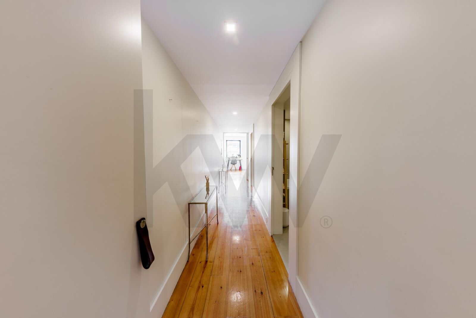 Apartamento T4 novo com jardim em Santa Marinha