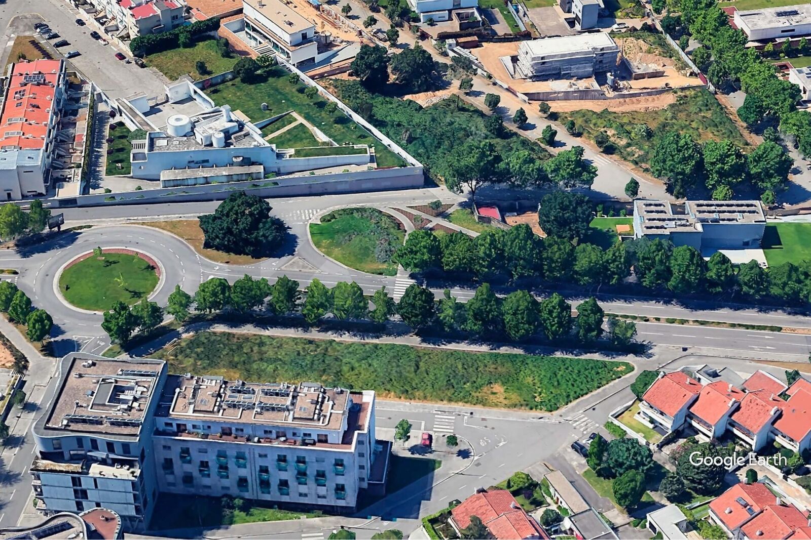 Terreno com projeto em Zona Premium da Maia