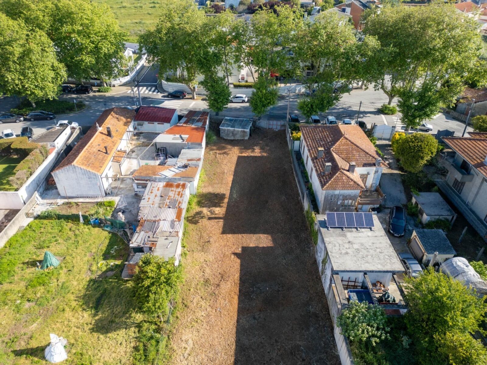 Terreno com projeto em Praia de Francelos