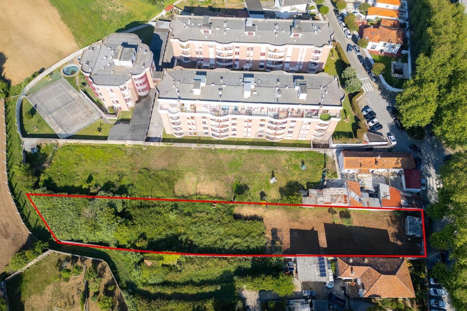 Terreno com projeto em Praia de Francelos