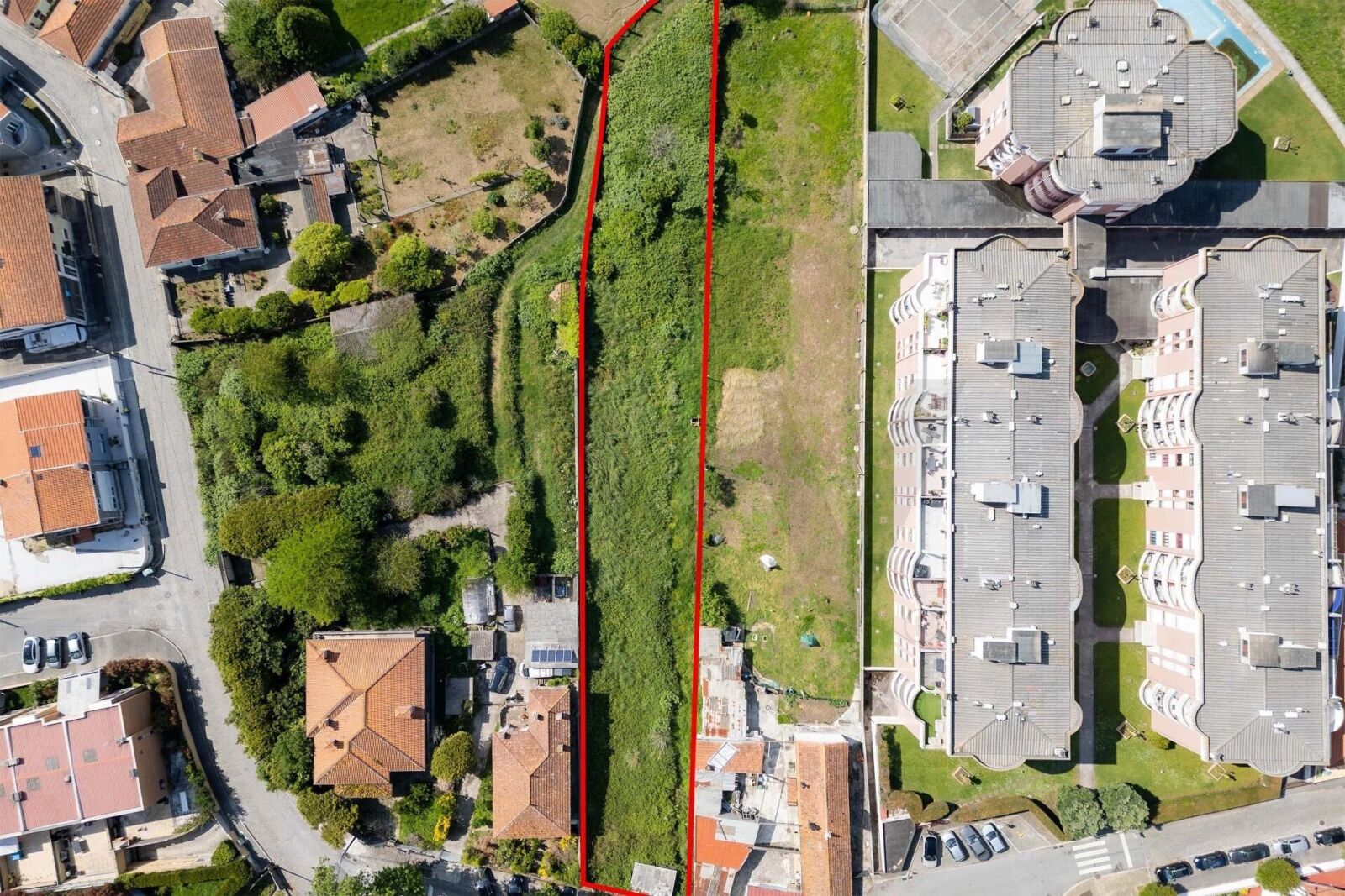 Terreno com projeto em Praia de Francelos